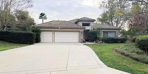 915 Cookie Ln