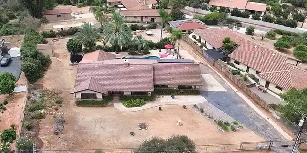 308 La Cresta Heights Rd