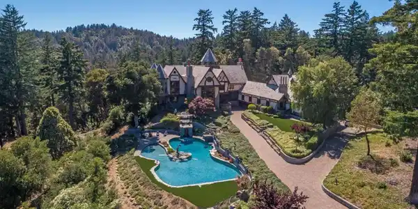 16351 Skyline Boulevard