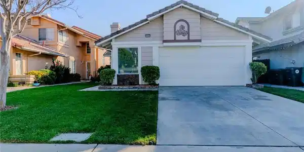 15543 Garnet Court