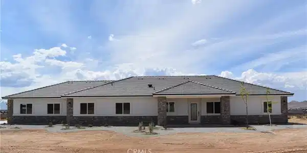 16944 Pauhaska Road