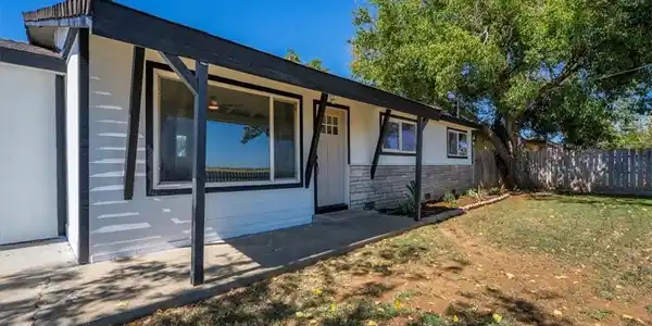 21618 Sacramento