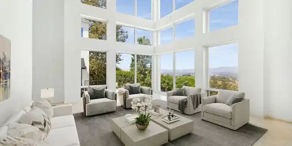 14435 Mulholland Drive