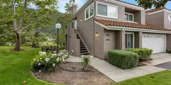 6072 Paseo Encantada