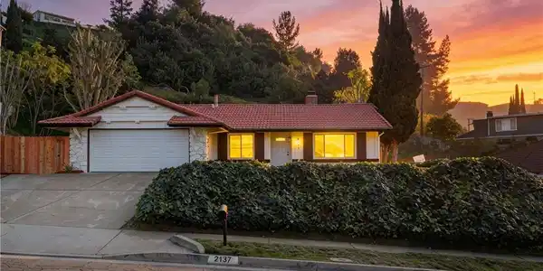 2137 Durazno Drive