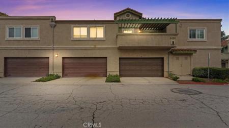 8425 Sunset Trail