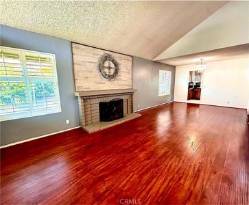 10 Bluff Point Circle