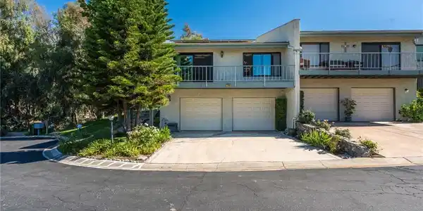 1740 Lomas Privadas Drive