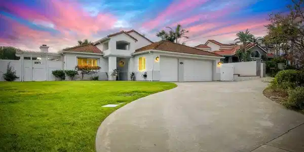 5413 Fairgreen Way