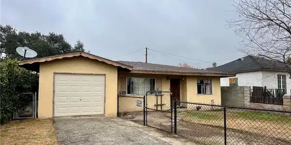 1480 W 15th Street