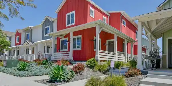 1053 Tiburon Way