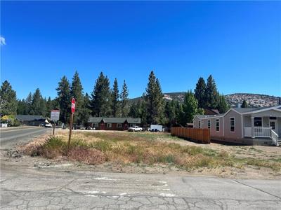 900 Greenway Drive