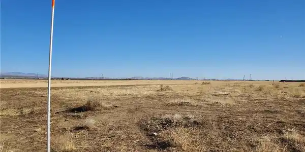 2 AC 168th Street W