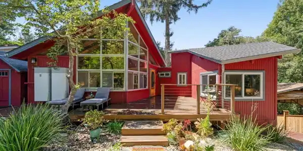 545 Debbie Court