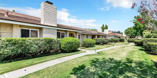 2133 Crespi Lane