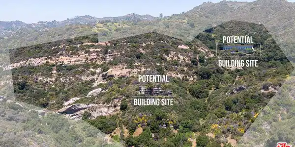 996 Old Topanga Canyon Road