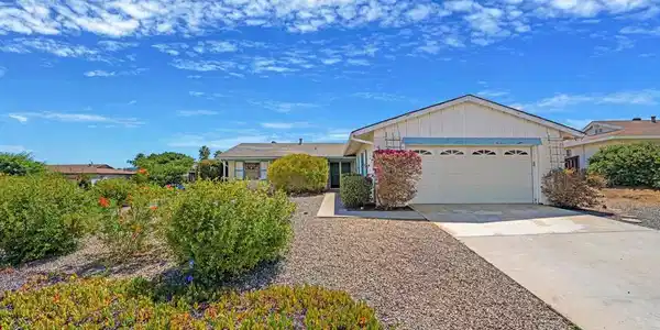 16371 Bernardo Oaks Dr