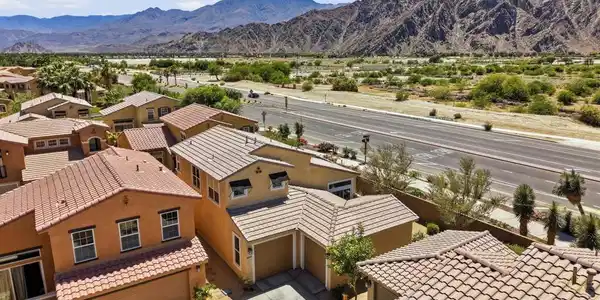 52245 Desert Spoon Ct