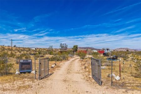 1022 Chuckawalla Road
