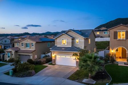 310 Falabella Ln