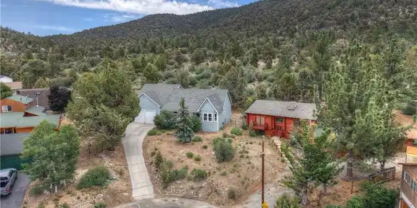 1285 Skyview Court