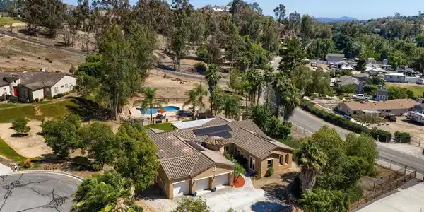 26138 Wyndemere