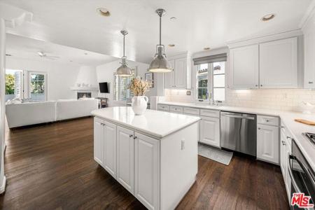 218 Santa Barbara Street