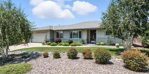 36218 Golden Gate Drive
