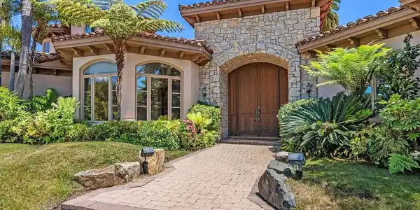 6999 Royal Birkdale Place