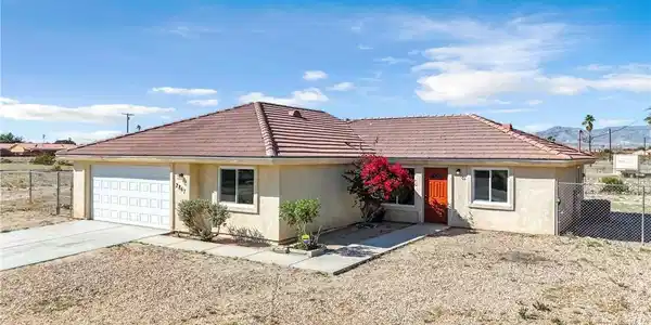 2867 Stardust Avenue