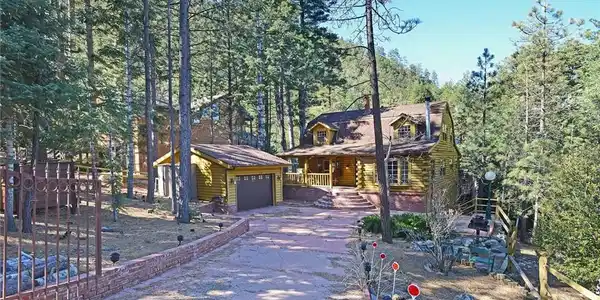 1217 Azalea Drive