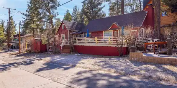 331 Mullins Drive