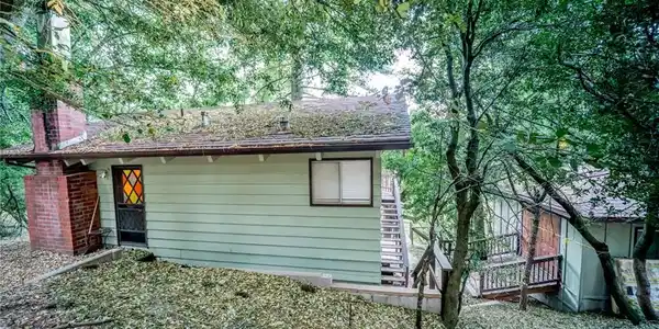 25123 Valle Drive