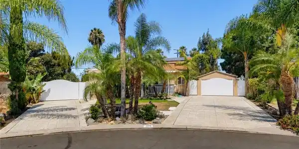 329 N Kathryn