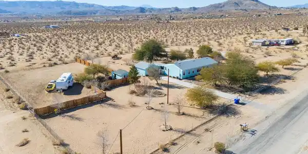62851 Aberdeen Drive