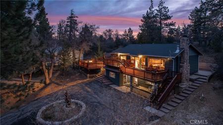 43656 Ridge Crest