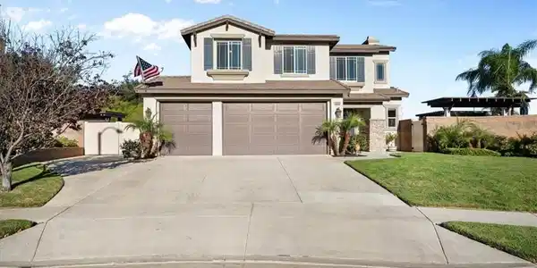 12053 Quail Court