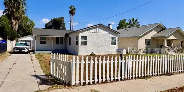 772 W 20th Street