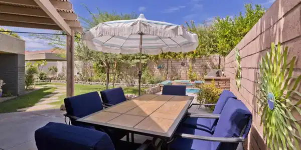 1221 Sunflower Lane