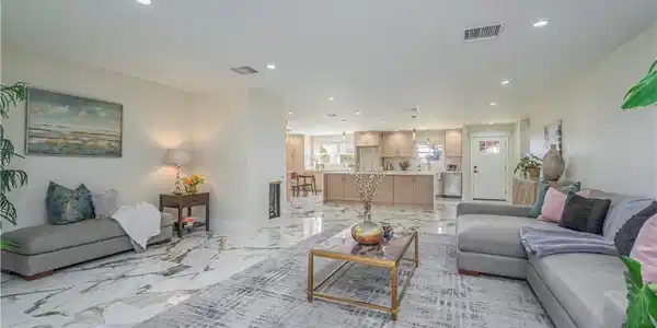 2445 Ocean View Drive