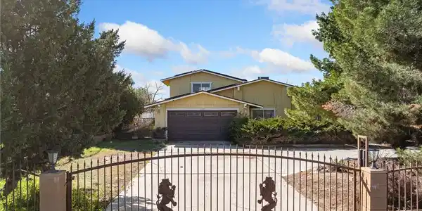 17771 Manzanita
