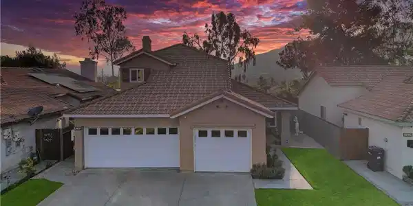 23639 Airosa Pl
