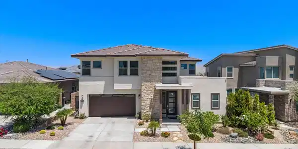 74246 Royce Drive