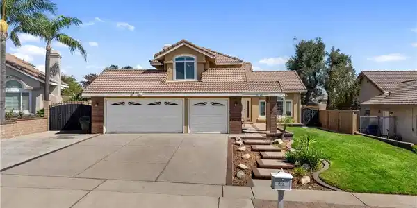 6915 Stanislaus