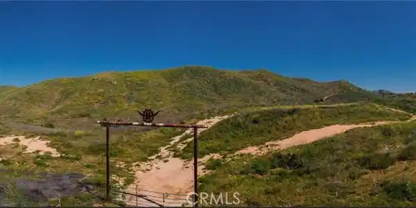 1 Dawson Canyon Rd
