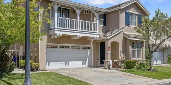 27950 Periwinkle Lane