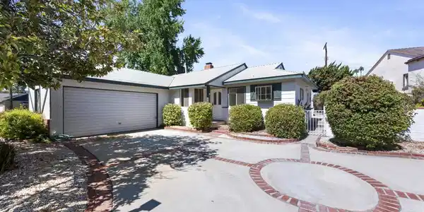 8333 Broadacre Drive