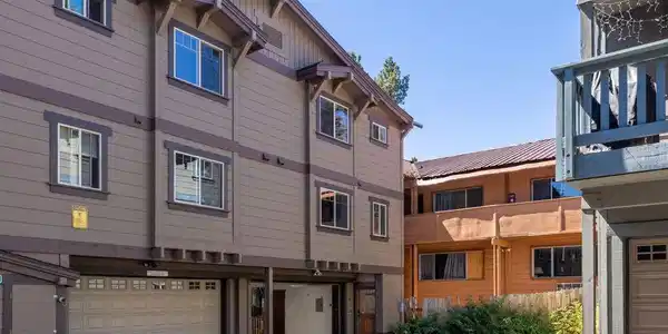 85 Mountain Boulevard