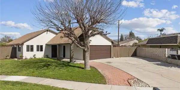 4063 Honeysuckle Street