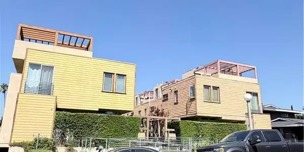 41 N Oak